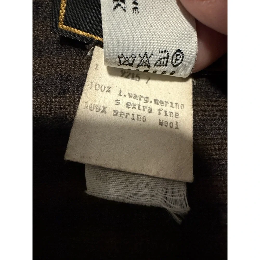 Fendi Merino Wool Vintage Brown Scarf Made In Italy Monogram Old Money